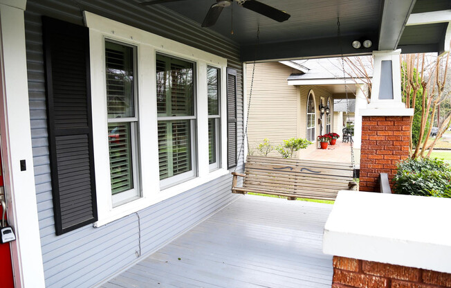 ALAMO HEIGHTS CRAFTSMAN COTTAGE