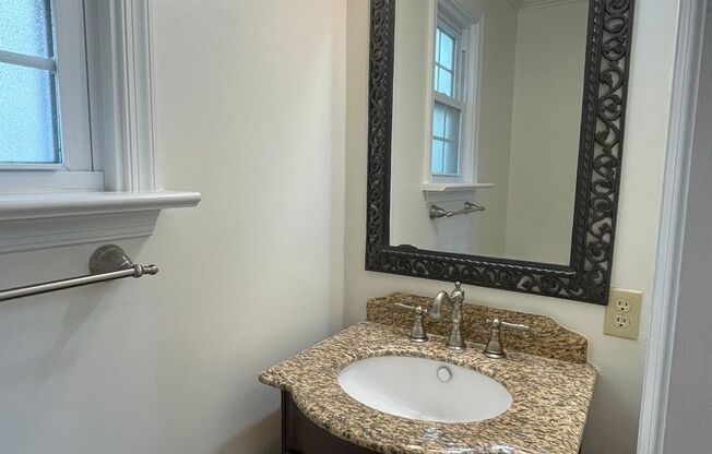 4 beds, 2.5 baths, $5,750