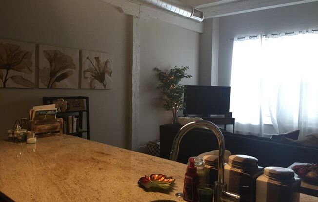 1 bed, 1 bath, 696 sqft, $1,450, Unit 3A