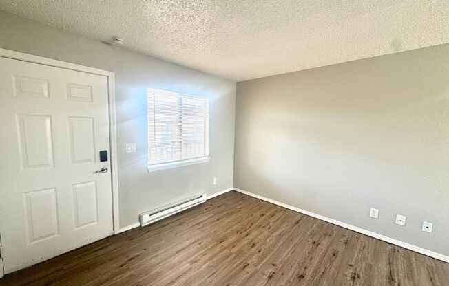 1 bed, 1 bath, 445 sqft, $895, Unit Unit U