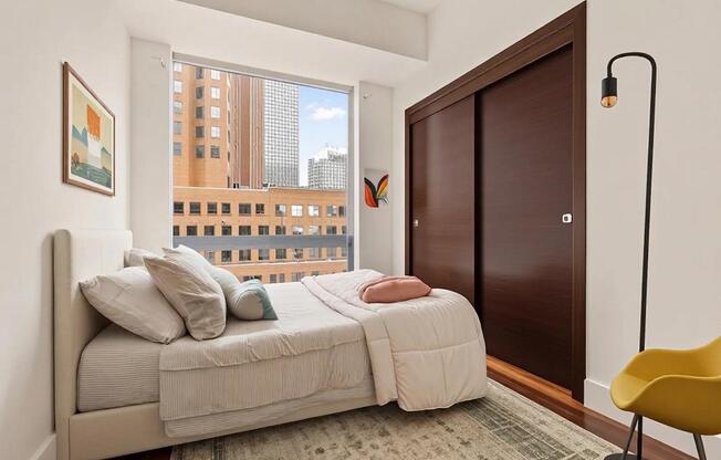 2 beds, 1 bath, $4,899, Unit 1105