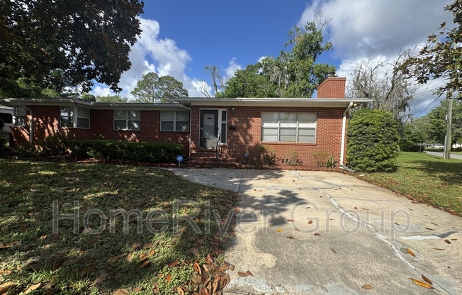 2204 TEGNER DR