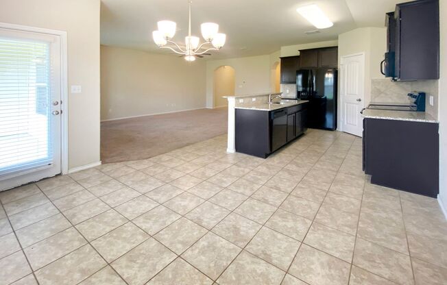 3 Bed 2 Bath In Sonterra