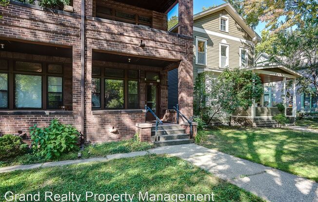 583 Holly Ave