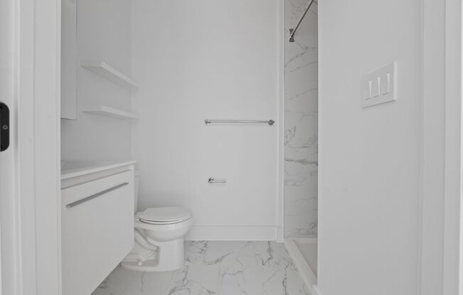 1 bed, 1 bath, $1,800