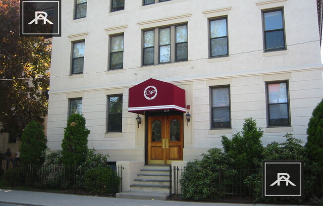 31 BRAINERD RD