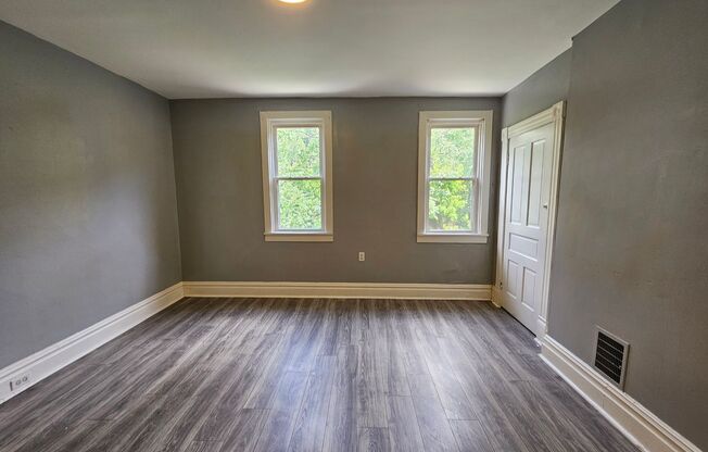 Spacious 3 bedroom 1 bath house for rent in the South Side