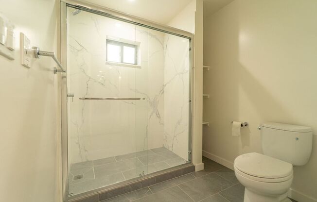 Studio, 1 bath, 1,186 sqft, $748, Unit Spring Double 2027