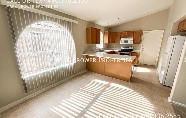 1111 S PENNINGTON DR