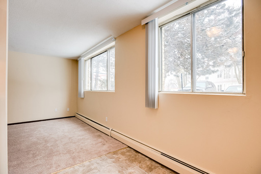 1 bed, 1 bath, 750 sqft, $930, Unit H 105