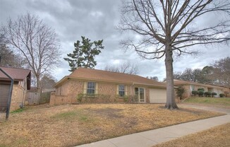 2004 MEMPHIS DR