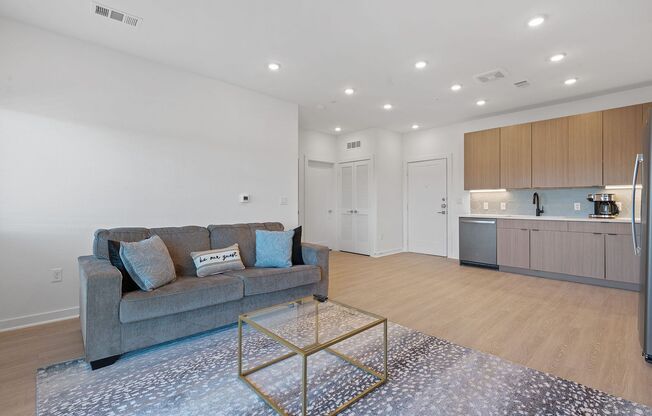 1 bed, 1 bath, 625 sqft, $1,395, Unit 203