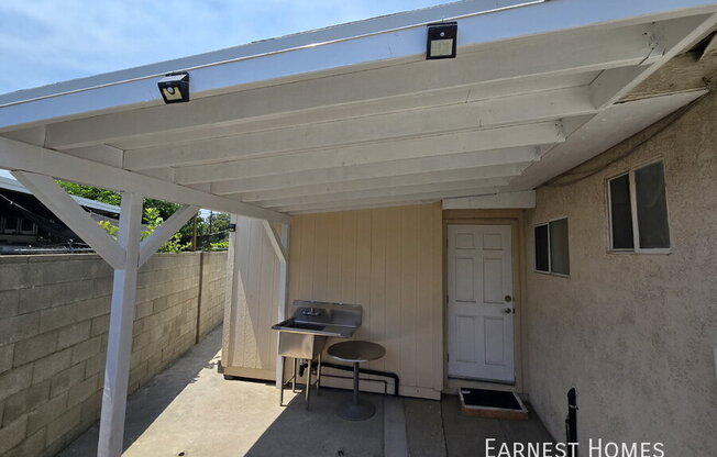 9537 RINCON AVE