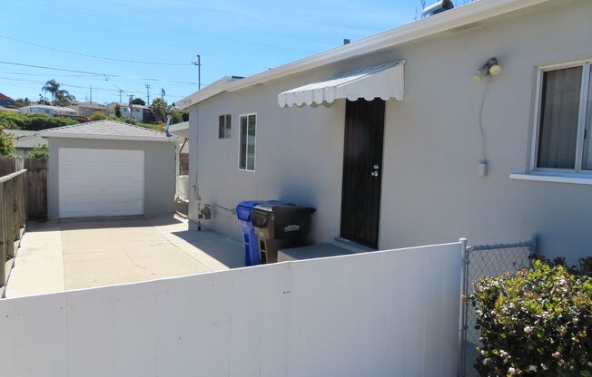 Three Bedroom House with Huge Bonus Room