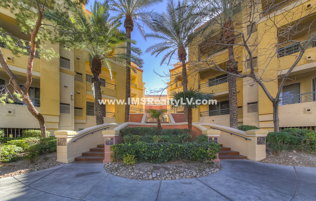 2 beds, 2 baths, $1,995, Unit 125