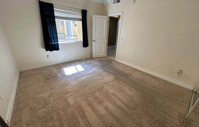 1 bed, 1 bath, $1,499