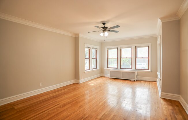 5338 MONTROSE