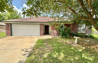 3 beds, 2 baths, $1,500