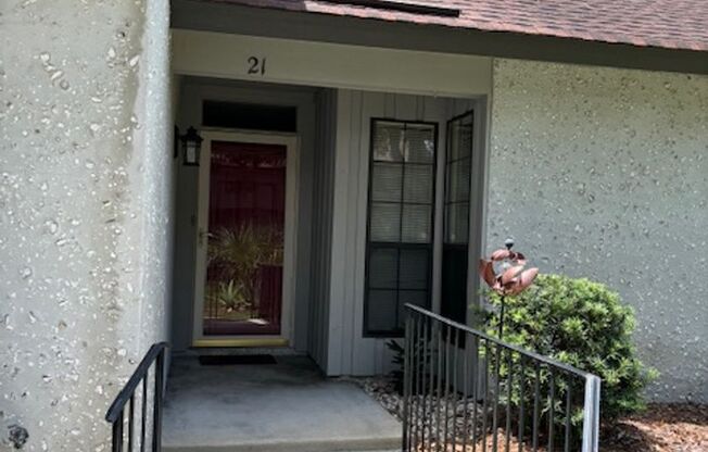 2 beds, 2 baths, $2,300