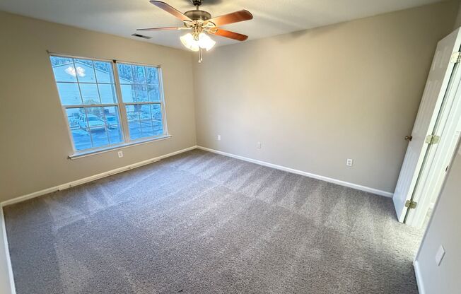 2 beds, 2 baths, 1,055 sqft, $1,100, Unit 5306