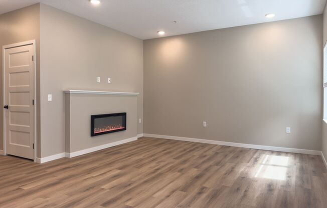 1 bed, 1.5 baths, 1,178 sqft, $2,150, Unit 4921-4