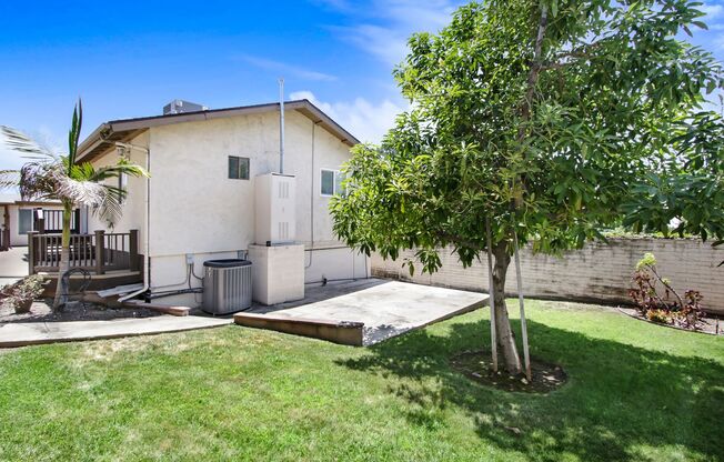 San Antonio Heights Accessory Dwelling Unit (ADU )2/1 with gated and separate entrance for lease!