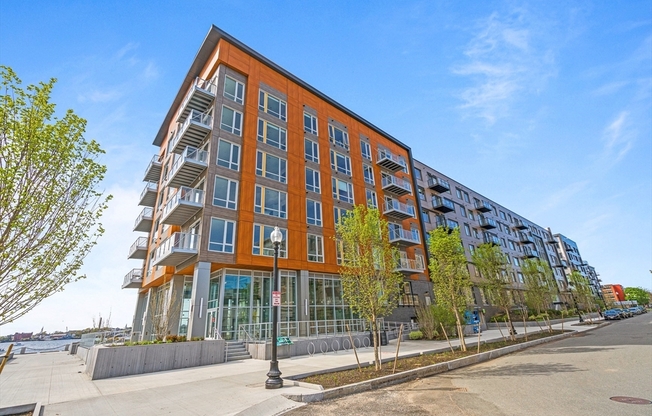 2 beds, 2 baths, 1,075 sqft, $4,650, Unit 416