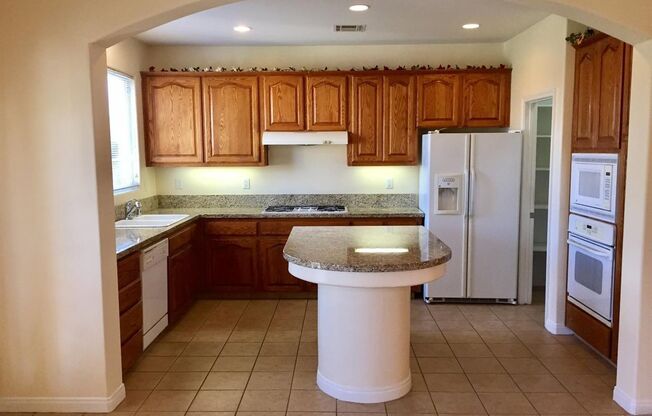 106 Emerald Isle Way - NW - Beautiful Lennar Home! Split wing floorplan with 4 bedrooms!