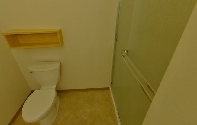 3 beds, 2 baths, 1,239 sqft, $2,625, Unit 25