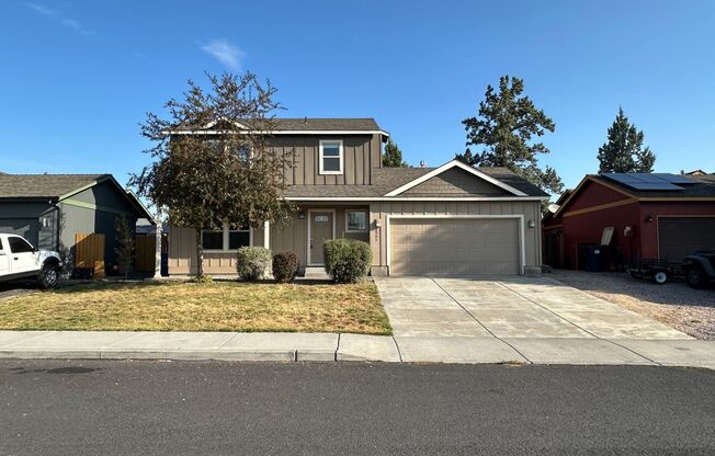 Remodeled 3 Bedroom / 2.5 Bathroom Home Southwest Redmond