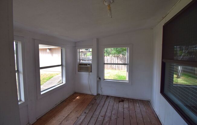 3 beds, 2 baths, $1,950