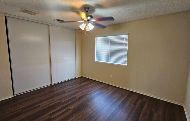 2 beds, 1 bath, $1,550