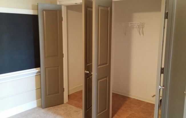 1 bed, 1 bath, 590 sqft, $1,150, Unit Apt 105