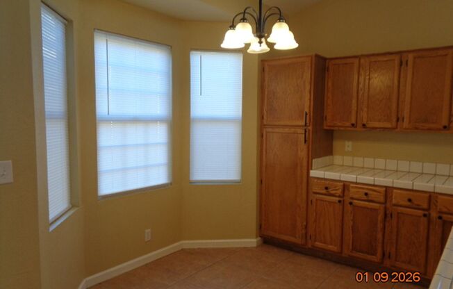 Clean West Palmdale One Story Offering 1494 sq. ft.