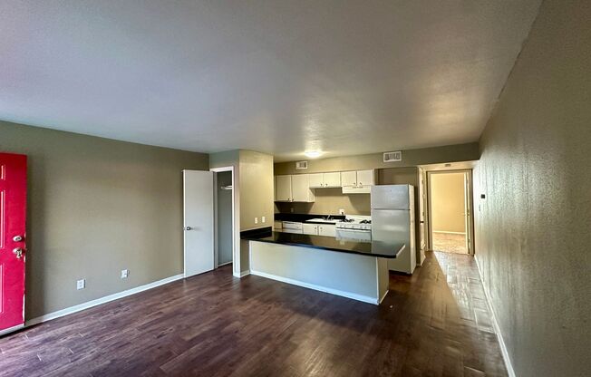 1 bed, 1 bath, 592 sqft, $675, Unit 104E