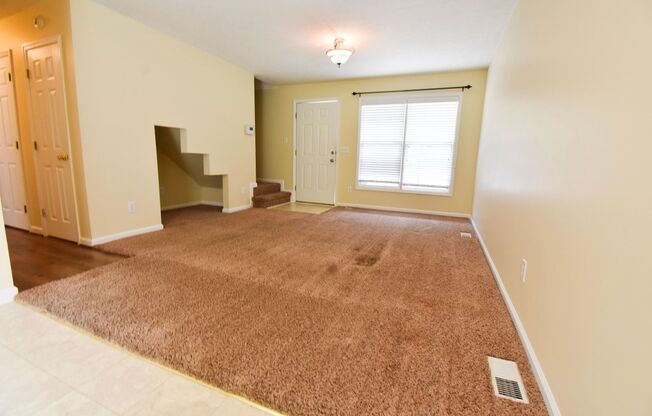 Coming Soon: 2 Bedroom 2 Bathroom with Bonus- Pets Considered