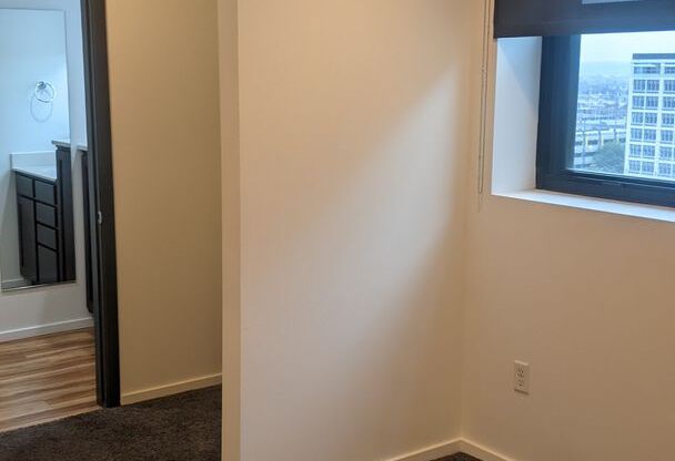 2 beds, 2 baths, 847 sqft, $1,595, Unit 617