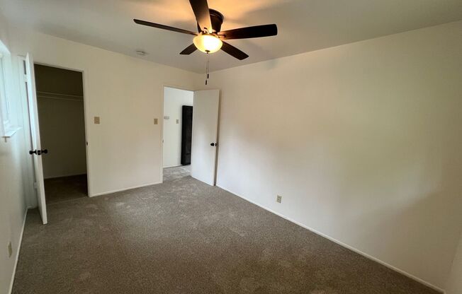 1 bed, 1 bath, 700 sqft, $1,350, Unit 27th #3