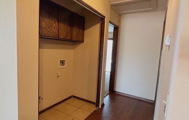 2 beds, 2 baths, $1,195