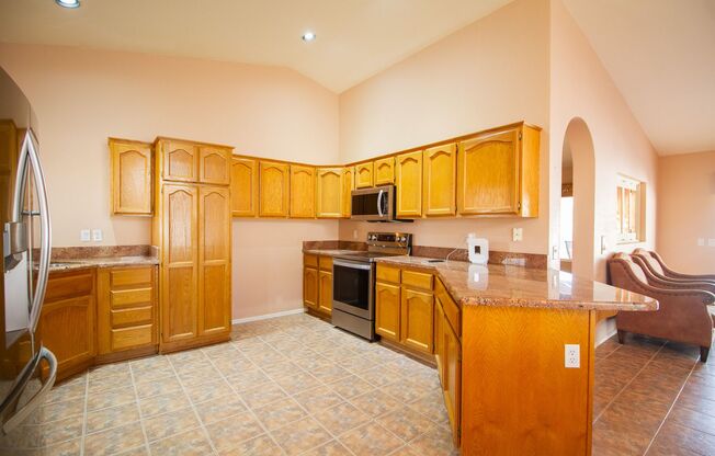 2 beds, 2 baths, $2,125