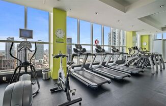 2 beds, 2 baths, $3,300, Unit UNIT: 2013