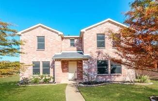 222 TREES DR