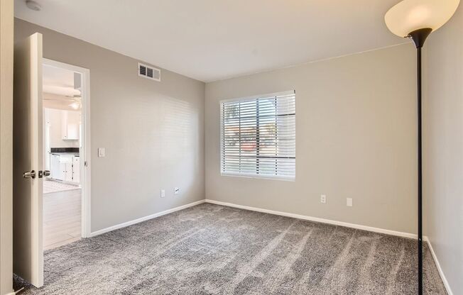 1 bed, 1 bath, $2,200, Unit # 271