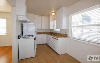 3430-3440 Del Rey St.