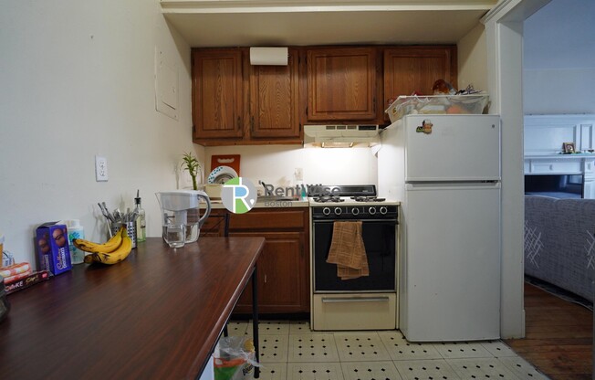 1212 COMMONWEALTH AVE