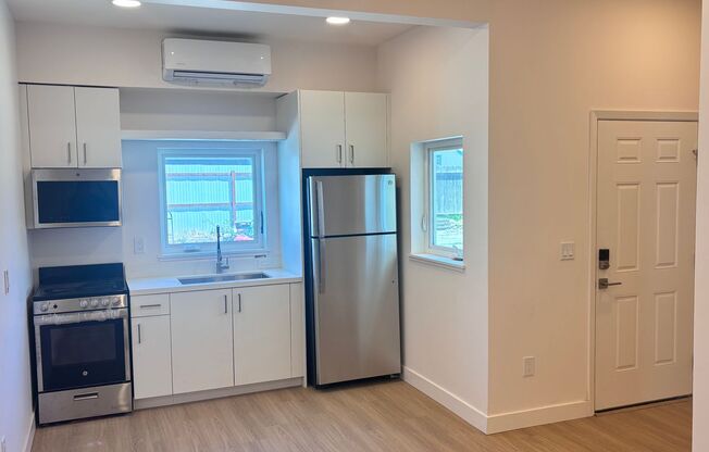 Newly Renovated Apartments | Pet Friendly | Gated Parking