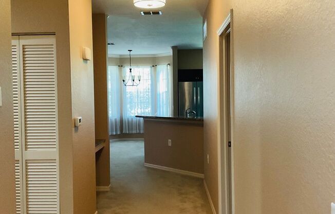 3 beds, 2 baths, $1,745, Unit #2604