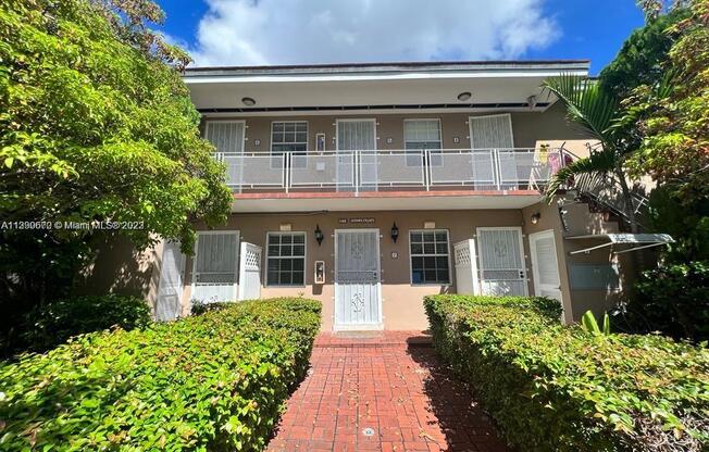 7 SALAMANCA AVE