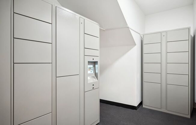 1 bed, 1 bath, 479 sqft, $2,375, Unit 409