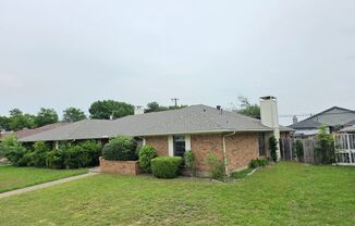 4724 Berridge Ln, Dallas, TX 75227